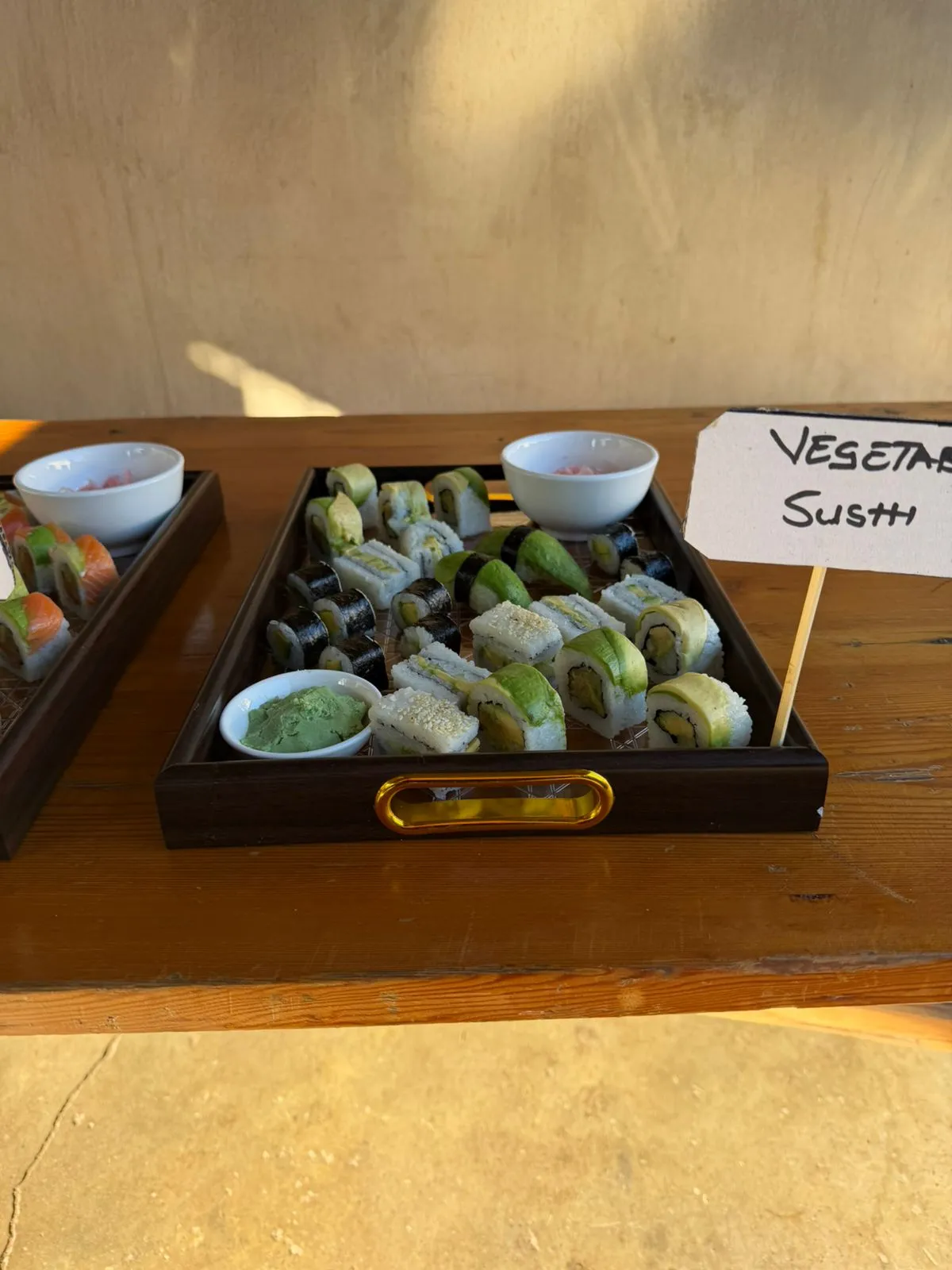 Catering dishes